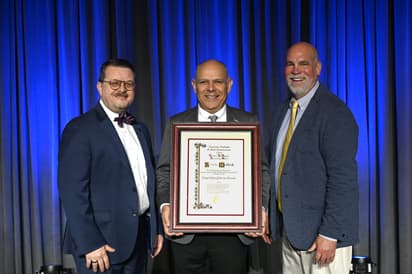 Ronnie Medlock, PE Receives T.R. Higgins Lectureship Award 