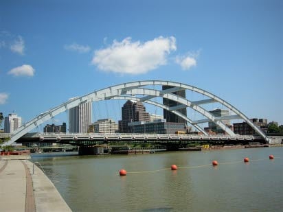 Frederick Douglass-Susan B. Anthony Memorial Bridge